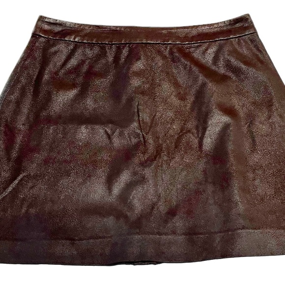 Micheal Kors Suede “Look” Chocolate Brown Skirt Front Buttons Lightweight Lined - Picture 5 of 9